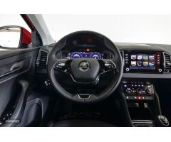 Skoda Karoq KAROQ Ambition Plus 1.0 TSI 81kW (110CV) (NU73A511) de 2021 con 27.153 Km por 19.990 EUR