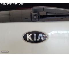 Kia Niro 1.6 GDi Hibrido 104kW (141CV) Emotion de 2019 con 121.381 Km por 20.950 EUR. en Zamora
