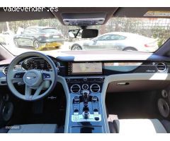 Bentley Continental GT GT V8 Azure Coupe de 2023 con 955 Km por 357.900 EUR. en Malaga