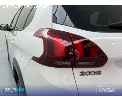 Peugeot 2008 BlueHDi 100 S&S 5 Vel. MAN Signature de 2019 con 48.788 Km por 16.950 EUR. en Sevilla