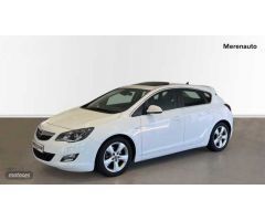 Opel Astra 2.0 CDTI SPORT S de 2012 con 126.790 Km por 11.600 EUR. en A Coruna