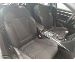 Renault Megane Megane  1.3 Tce  140cv Zen de 2020 con 44.936 Km por 19.900 EUR. en Pontevedra