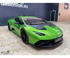 Lamborghini Huracan STO de 2022 con 3.699 Km por 440.000 EUR. en A Coruna