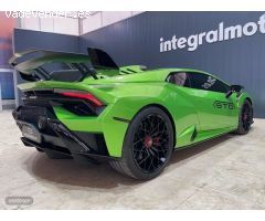 Lamborghini Huracan STO de 2022 con 3.699 Km por 440.000 EUR. en A Coruna