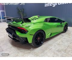 Lamborghini Huracan STO de 2022 con 3.699 Km por 440.000 EUR. en A Coruna