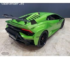 Lamborghini Huracan STO de 2022 con 3.699 Km por 440.000 EUR. en A Coruna