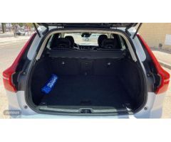 Volvo XC 60 XC60 D3 MOMENTUM MANUAL de 2018 con 69.450 Km por 31.750 EUR. en Huelva
