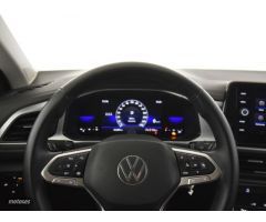 Volkswagen T-Roc T ROC LIFE 1.0 TSI 81KW (110CV) de 2022 con 24.259 Km por 28.990 EUR. en Pontevedra