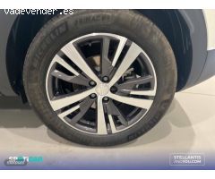 Peugeot 3008 1.5 BlueHDi 96kW (130CV) S&S Allure Pack de 2022 con 13.979 Km por 31.990 EUR. en Almer