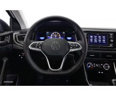 Volkswagen Taigo Taigo Connect 1.0 TSI 81kW (110CV) SG6 (CS13FX22) de 2023 con 826 Km por 18.990 EUR