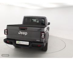 Jeep Gladiator OVERLAND 3.0MLJET V6 264CV 4X4 AUTOM. MY22 de 2023 con 30 Km por 73.600 EUR. en Barce