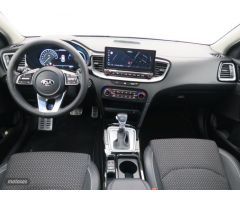 Kia XCeed SUV 1.6 GDI PHEV EMOTION 141 5P de 2021 con 30.372 Km por 29.900 EUR. en Barcelona