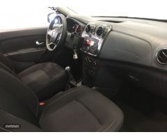 Dacia Sandero TCE 90CV Comfort -18 de 2019 con 17.838 Km por 11.900 EUR. en Pontevedra