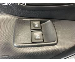 Dacia Sandero TCE 90CV Comfort -18 de 2019 con 17.838 Km por 11.900 EUR. en Pontevedra