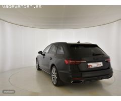 Audi A4 AVANT BLACK LINE 35 TDI 120KW S TRONIC de 2022 con 23.201 Km por 40.990 EUR. en Pontevedra