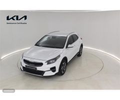 Kia XCeed 1.0 T-GDi Drive 88kW (120CV) de 2022 con 3.760 Km por 20.990 EUR. en Barcelona