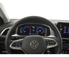 Volkswagen T-Roc T ROC LIFE 1.0 TSI 81KW (110CV) de 2022 con 8.348 Km por 28.990 EUR. en Pontevedra