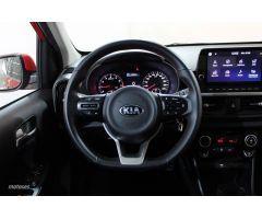 Kia Picanto 1.0 DPI AMT GT LINE 5P de 2021 con 27.050 Km por 14.790 EUR. en Sevilla
