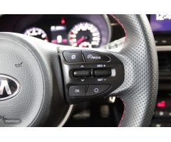 Kia Picanto 1.0 DPI AMT GT LINE 5P de 2021 con 27.050 Km por 14.790 EUR. en Sevilla
