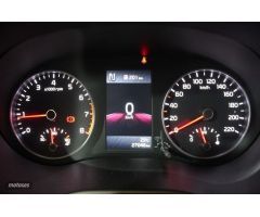Kia Picanto 1.0 DPI AMT GT LINE 5P de 2021 con 27.050 Km por 14.790 EUR. en Sevilla