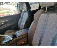 Peugeot 3008 1.5 HDI ALLURE 5P de 2020 con 62.678 Km por 23.900 EUR. en Pontevedra