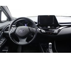 Toyota C-HR 1.8 VVT-I HYBRID ADVANCE AUTO 5P de 2020 con 14.966 Km por 25.400 EUR. en Barcelona