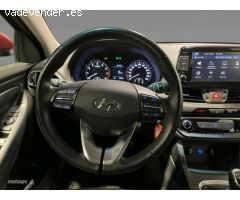 Hyundai i30 i30 FL 1.0 T-GDi 88,3 kW (120 CV) MT6 2WD Sense + de 2022 con 19.000 Km por 17.690 EUR.