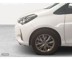 Toyota Yaris 1.5 110 Active Tech de 2019 con 22.793 Km por 14.900 EUR. en Malaga