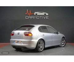 Seat Leon 1.9TDi 150cv FR de 2005 con 235.000 Km por 5.750 EUR. en Madrid