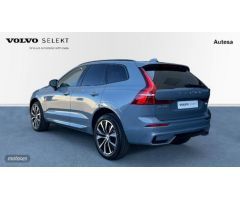 Volvo XC 60 XC60 Plus, B4 (gasolina), Gasolina, Dark de 2022 con 5 Km por 52.900 EUR. en Pontevedra
