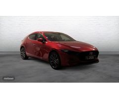 Mazda Mazda3 2024 2.0L e-SKYACTIV G MHEV 90kW (122CV) 6MT FWD EXCLUSIVE-LINE de 2023 con 500 Km por