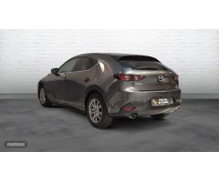 Mazda Mazda3 2.0 SKYACTIV-G 88KW EVOLUTION 5P de 2019 con 60.200 Km por 19.900 EUR. en Girona