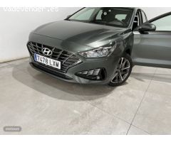 Hyundai i30 1.5 DPI Klass SLX de 2022 con 10.107 Km por 18.900 EUR. en Badajoz