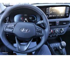 Hyundai i10 1.0 MPI Klass de 2023 con 12 Km por 15.100 EUR. en Segovia
