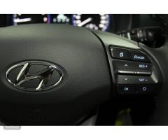 Hyundai Kona 1.0 TGDI Klass 4X2 de 2020 con 25.900 Km por 19.490 EUR. en Cadiz