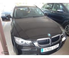 BMW Serie 3 320 D TOURING 177 CV. de 2008 con 220.000 Km por 7.500 EUR. en Murcia