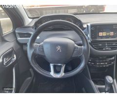 Peugeot 208 5P Tech Edit. PureTech EAT6 81KW (110CV) de 2018 con 47.173 Km por 15.700 EUR. en Badajo