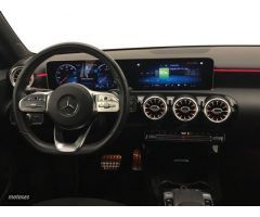 Mercedes Clase A d de 2019 con 66.079 Km por 29.990 EUR. en Madrid