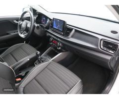 Kia Rio GT LINE 1.2 DPI 84 CV 5P de 2021 con 9.841 Km por 15.600 EUR. en Barcelona