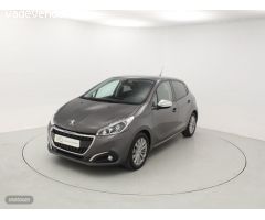 Peugeot 208 SIGNATURE 1.2 PURETECH 82CV 5P MAN de 2019 con 41.852 Km por 11.900 EUR. en Barcelona