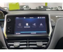 Peugeot 2008 Allure 1.5 BlueHDI 120 S&S EAT6 de 2019 con 13.000 Km por 18.900 EUR. en Malaga