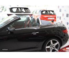 Mercedes Clase SLC SLC 200 AMG LINE AUT 2P de 2019 con 37.991 Km por 38.900 EUR. en Pontevedra