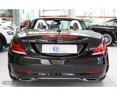 Mercedes Clase SLC SLC 200 AMG LINE AUT 2P de 2019 con 37.991 Km por 38.900 EUR. en Pontevedra