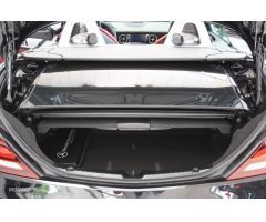 Mercedes Clase SLC SLC 200 AMG LINE AUT 2P de 2019 con 37.991 Km por 38.900 EUR. en Pontevedra