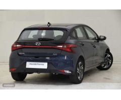 Hyundai i20 1.2 MPI Klass de 2023 con 12 Km por 17.550 EUR. en Segovia