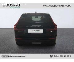 Volvo XC 60 2.0 T6 RECHARGE PLUS DARK AUTO 4WD 350 5P de 2023 con 64 Km por 62.895 EUR. en Valladoli