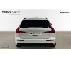 Volvo V 60 V60 D4 Momentum Automatico de 2019 con 123.416 Km por 25.900 EUR. en A Coruna