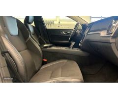 Volvo V 60 V60 D4 Momentum Automatico de 2019 con 123.416 Km por 25.900 EUR. en A Coruna