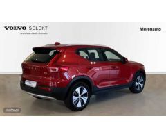 Volvo XC40 XC40 D3 Business Plus Automatico de 2020 con 21.155 Km por 32.900 EUR. en A Coruna