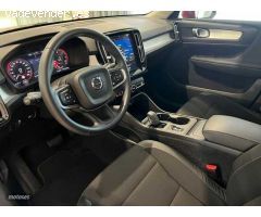 Volvo XC40 XC40 D3 Business Plus Automatico de 2020 con 21.155 Km por 32.900 EUR. en A Coruna
